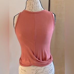 HOLLISTER stretchy tank